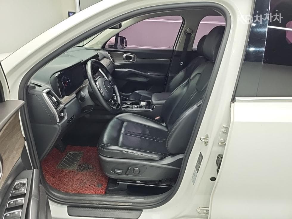 Киа The New (фейслифт) Sorento MQ42.2 Дизел 2WD Престиж - 11
