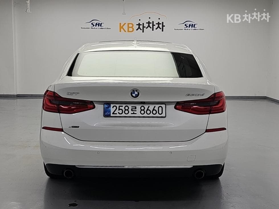 BMW Gran Turismo6 Series GT 630d xDrive Luxury Line - 3