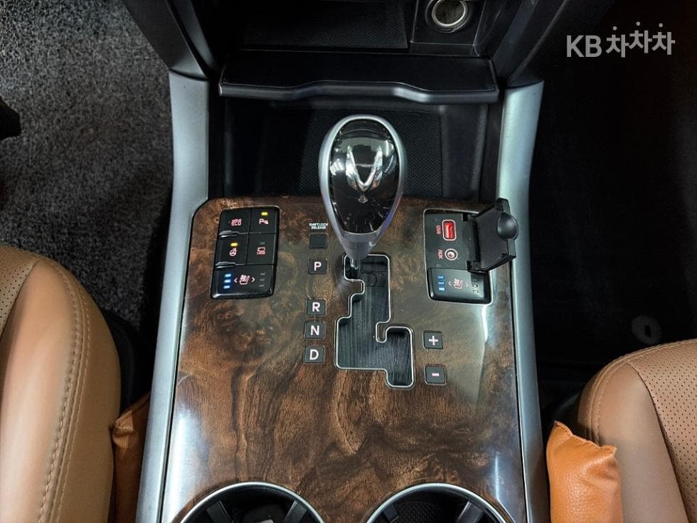 Киа The New (фейслифт) Mohave4x4 President 5-местен - 8