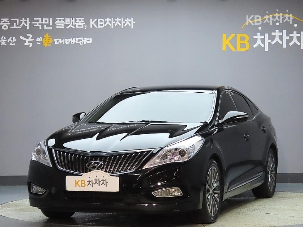 Hyundai Grandeur (Azera)HG HG300 Premium - Image 1