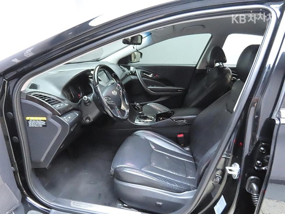 Hyundai Grandeur (Azera)HGHG300 Premium - 10