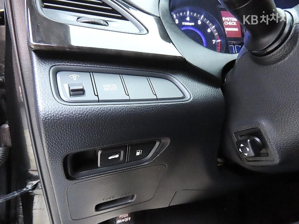 Hyundai Grandeur (Azera)HGHG300 Premium - 12