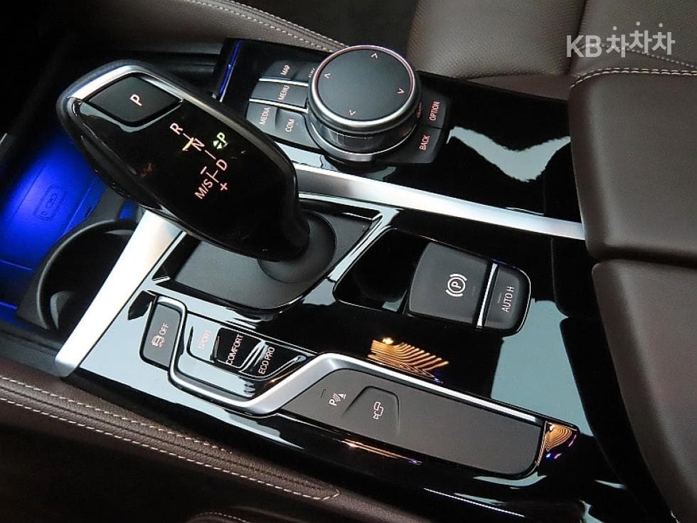 BMW 올New5 Series (G30)520d M Sport Plus - 9