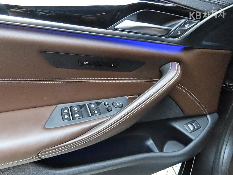 BMW 올New5 Series (G30)520d M Sport Plus - 13