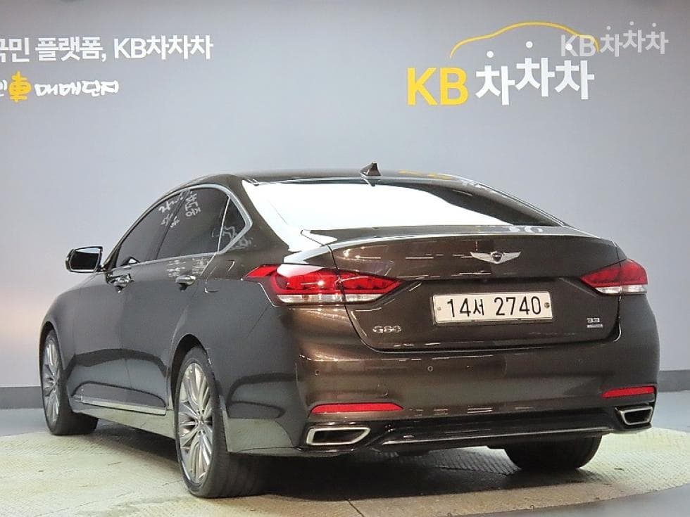 Genesis G803.8 GDI AWD Premium Luxury - 4