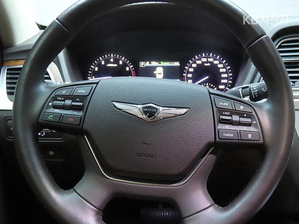 Genesis G803.8 GDI AWD Premium Luxury - 17