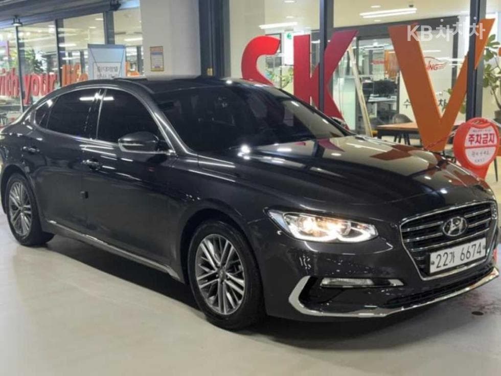 Hyundai Grandeur (Azera)IG2.4 Premium Standard - 2