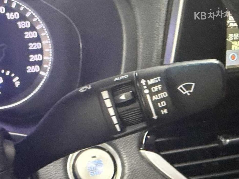 Hyundai Grandeur (Azera)IG2.4 Premium Standard - 17