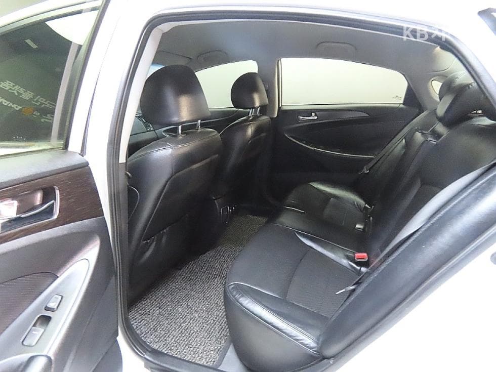 Hyundai Sonata 더 브릴리언트CVVL Modern - 11