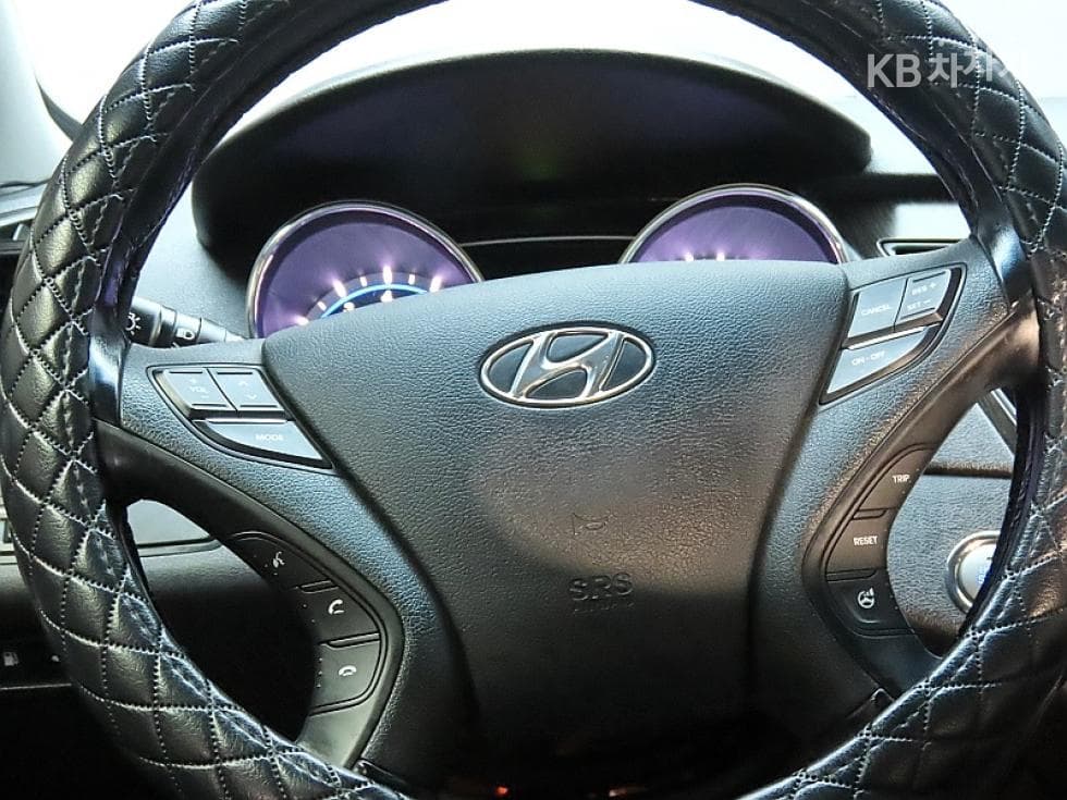 Hyundai Sonata 더 브릴리언트CVVL Modern - 17