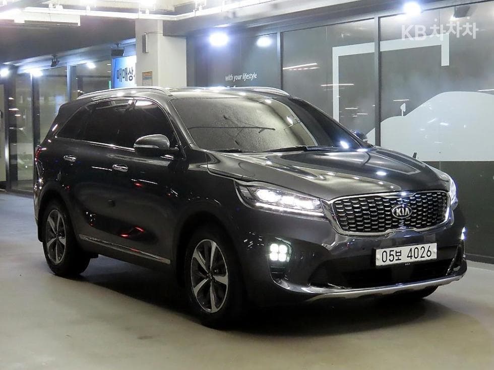 Киа The New (фейслифт) Sorento 2.0 Дизел 2WD Noblesse - Image 1