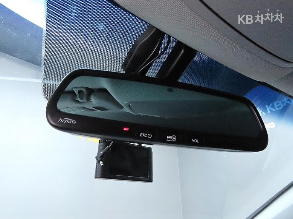 Hyundai Sonata LFLPI Premium Special (special feature/edition) - 16
