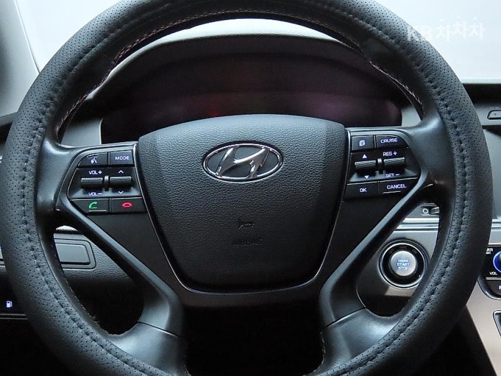 Hyundai Sonata LFLPI Premium Special (special feature/edition) - 18