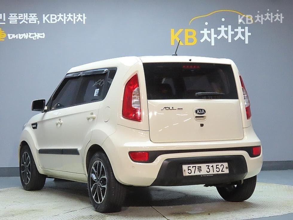 Kia Soul1.6 GDI Luxury Standard - 4