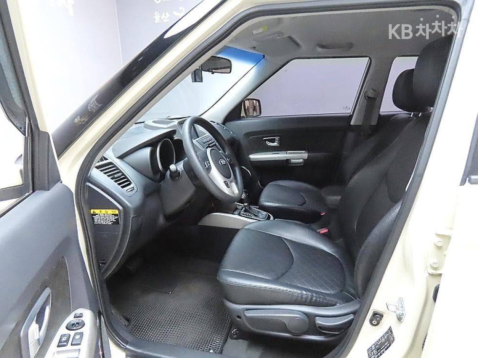 Kia Soul1.6 GDI Luxury Standard - 10