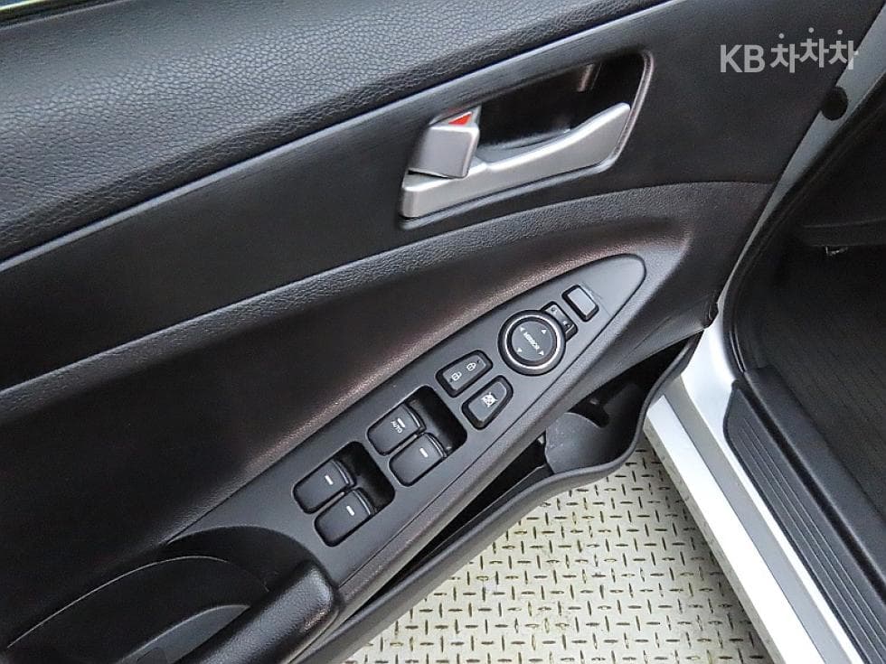 Hyundai Sonata 더 브릴리언트LPI Smart - 13