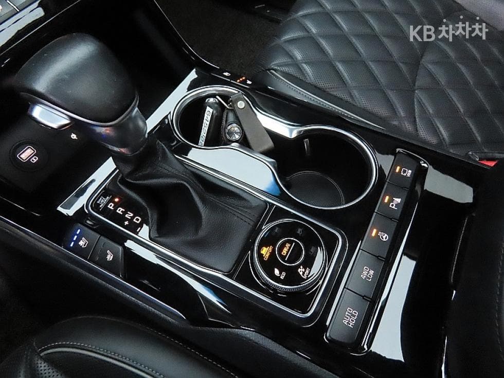 Kia Mohave 더마스터3.0 Diesel 4WD Masters - 9