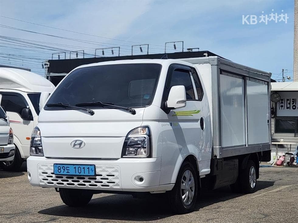 Хюндай Porter 2 일렉트릭 저상Box Truck - Image 1