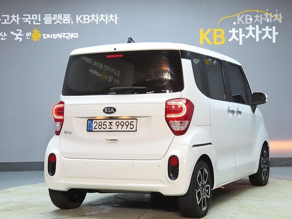 Kia The New (facelift) Ray (van)1.0 Gasoline Signature - 2