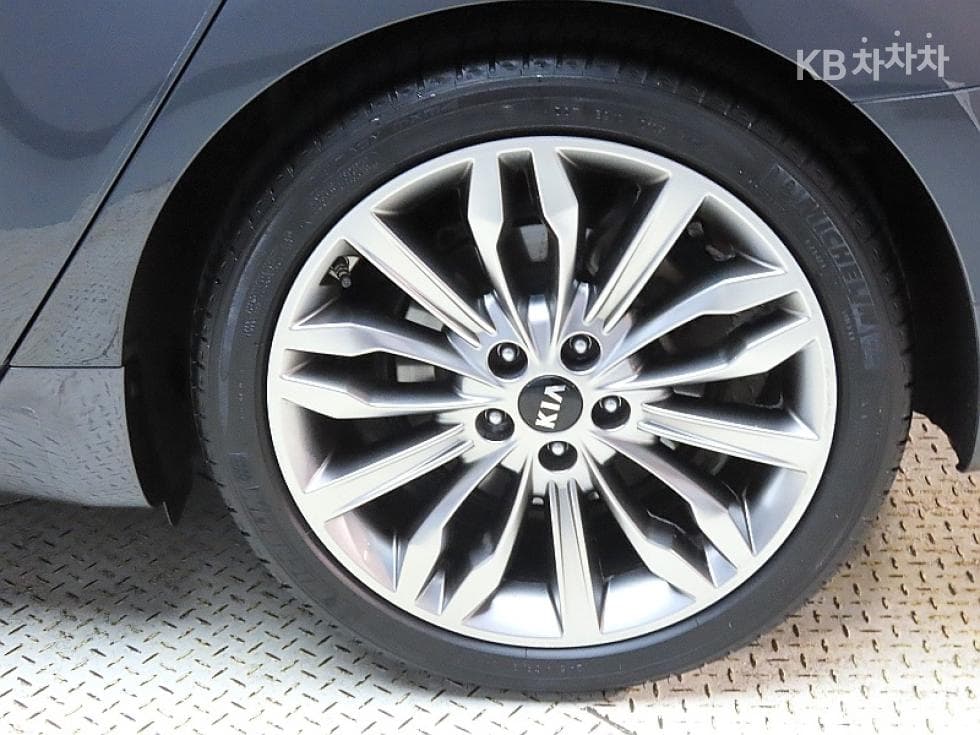 Kia K7 Premiere2.5 GDi X 에디션 - 20