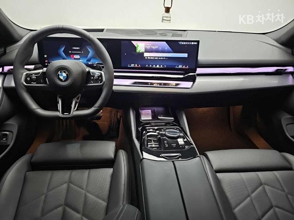 BMW Нов5 Серия(G60)520i M Sport - 7