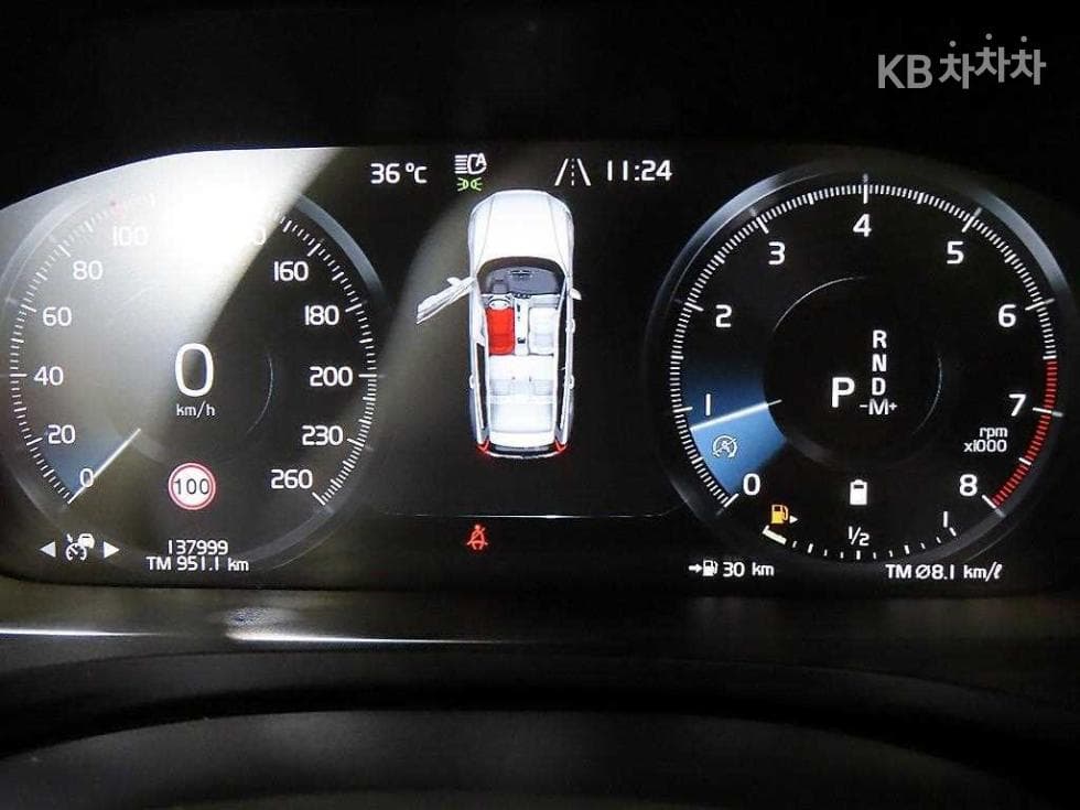 Volvo V60 CC(Второ поколение)B5 AWD Pro - 9