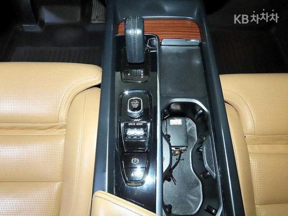 Volvo V60 CC(Второ поколение)B5 AWD Pro - 12