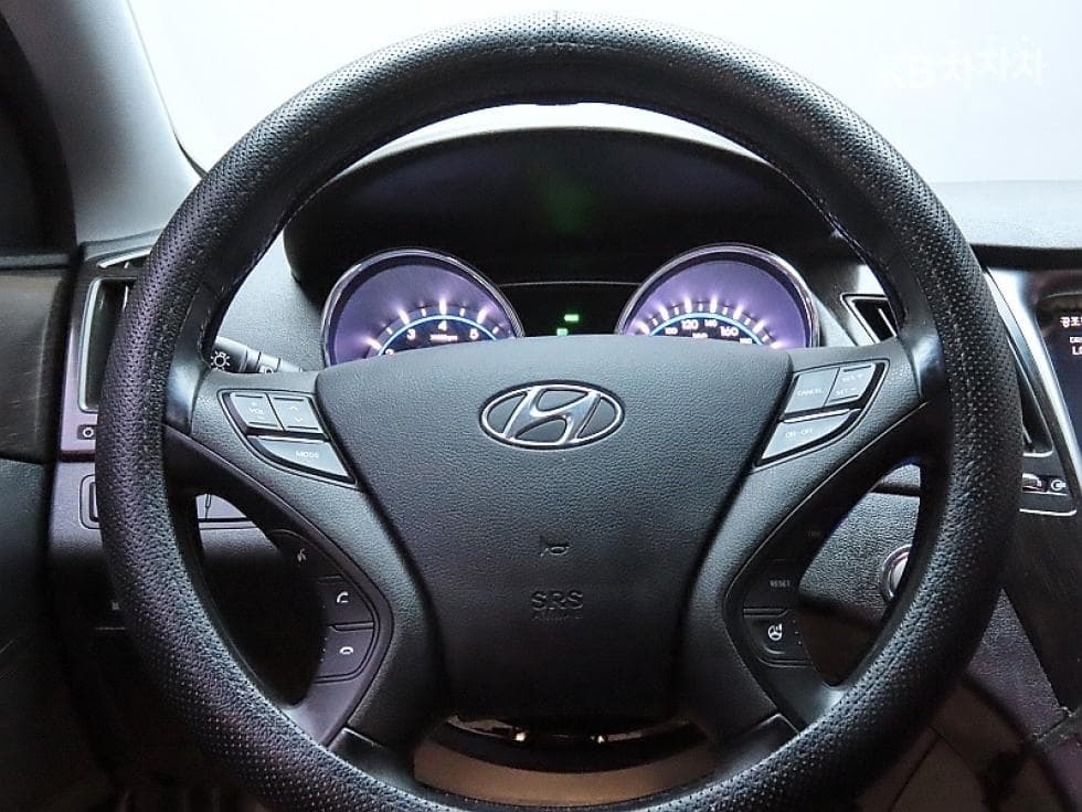 Hyundai Sonata 더 브릴리언트CVVL Modern - 17