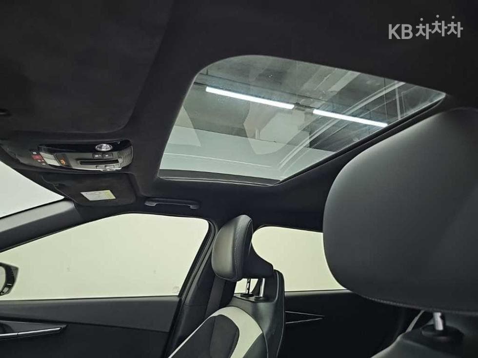 Kia EV6롱 레Seater지 4WD GT-Line - 15