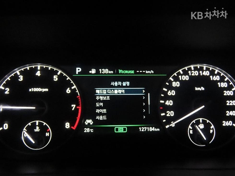 Genesis EQ9003.8 GDI AWD Premium Luxury - 8