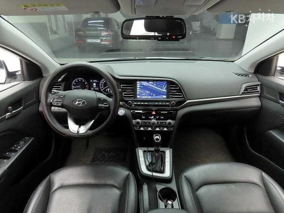 Hyundai The New (facelift) Avante (Elantra) ADSmartstream G1.6 Smart초이스 - 8