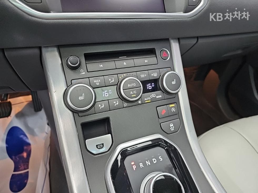 Land Rover Range Rover Евок5-врати 2.0 TD4 SE - 10