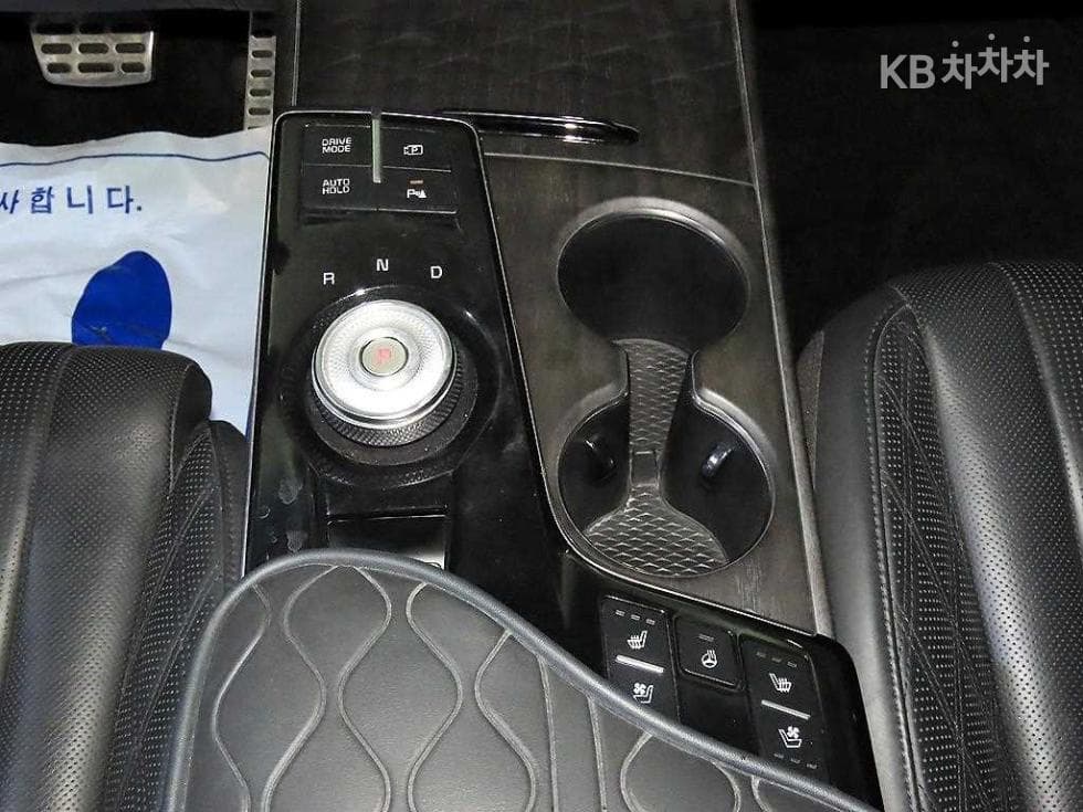 Киа K83.5 Бензин AWD Signature - 12