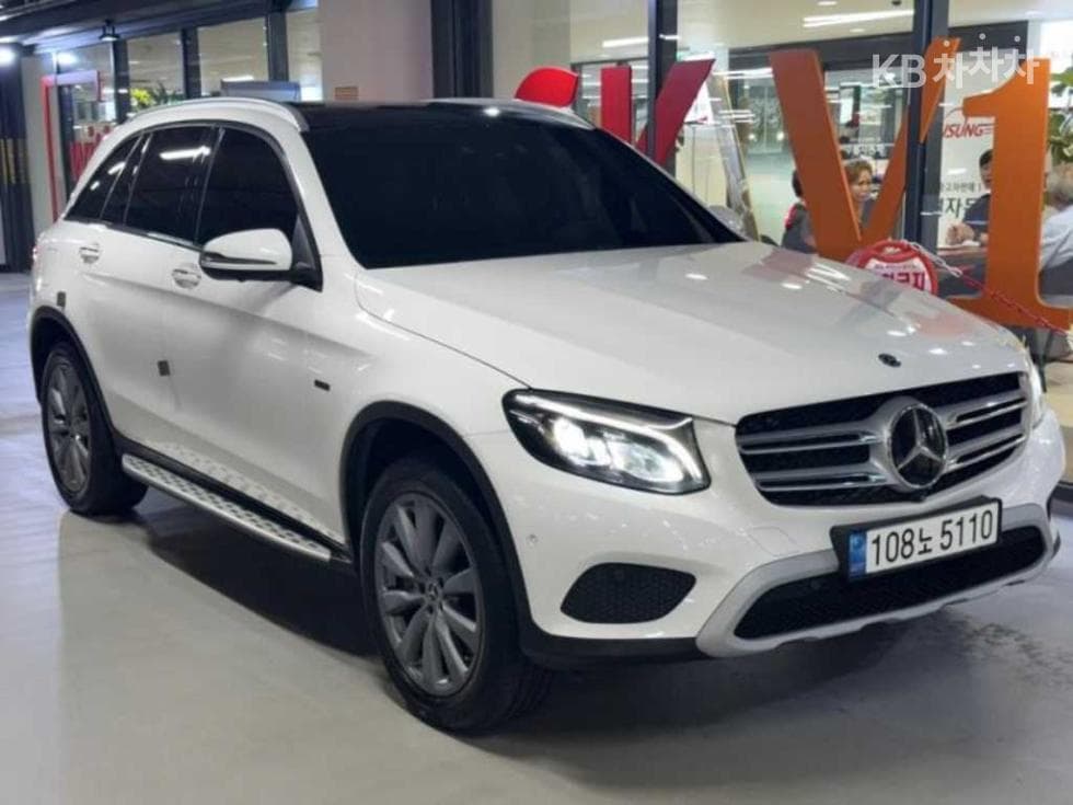 Mercedes-Benz GLC(X253) 350e 4Matic Premium - Image 1