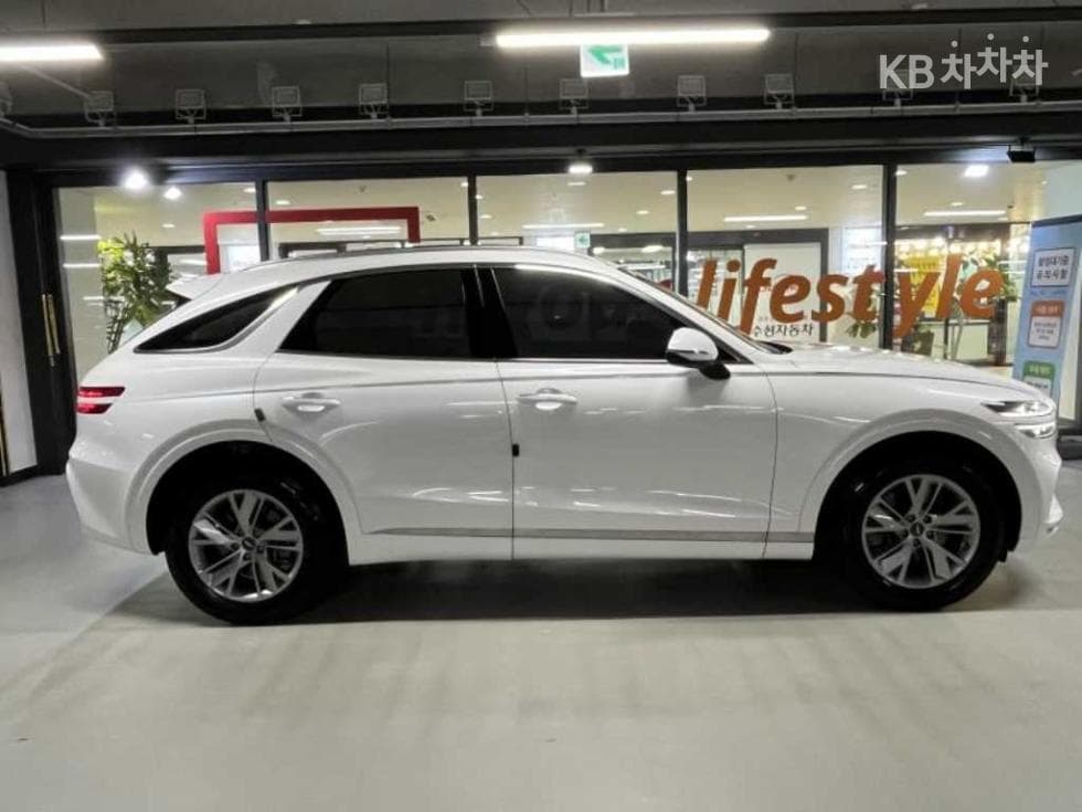 Дженезис GV70Бензин 2.5T 2WD - 4