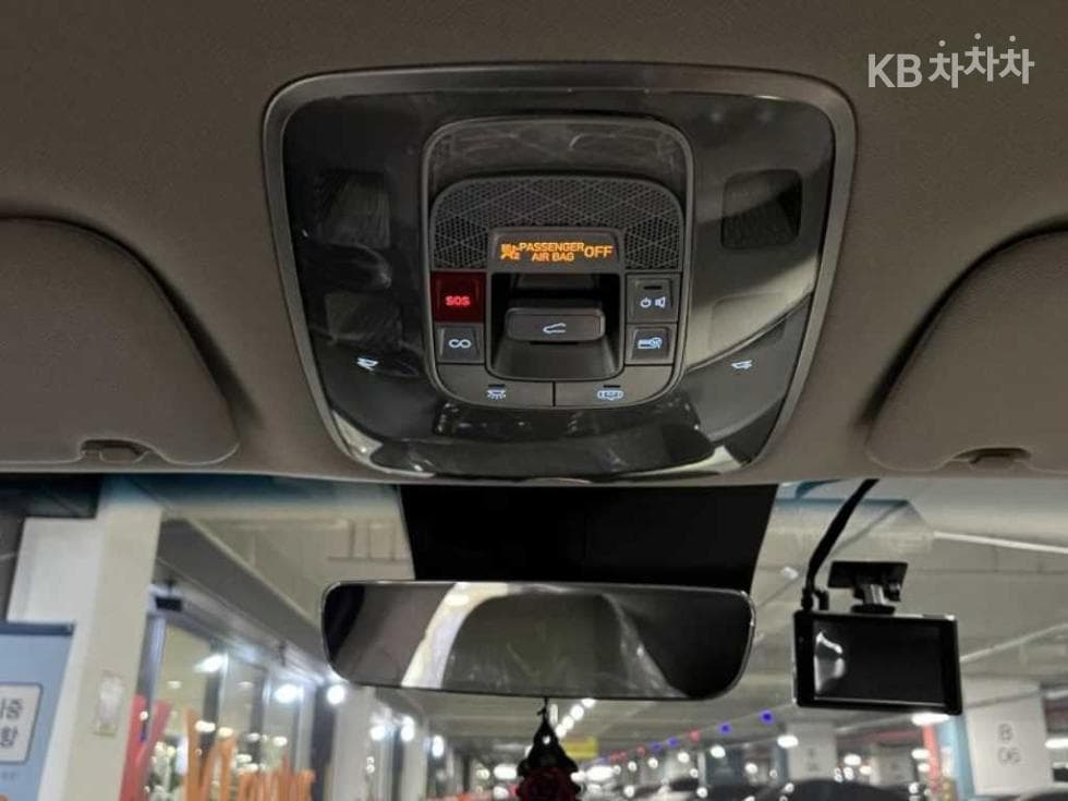Дженезис GV70Бензин 2.5T 2WD - 10