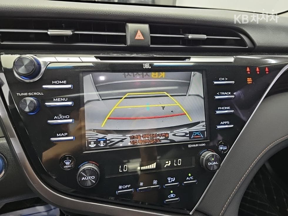 Toyota Camry XV702.5L хибрид Стандартен - 15