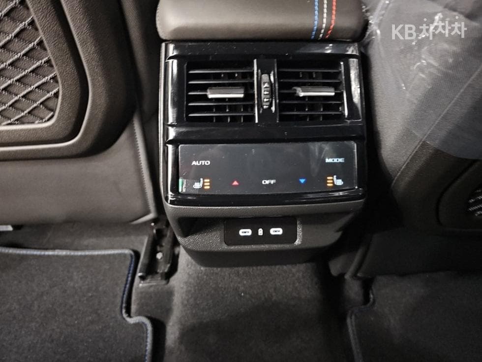 Renault Korea 그랑 콜레오스E-Tech Hybrid 에스프리 알핀 누아르 - 13