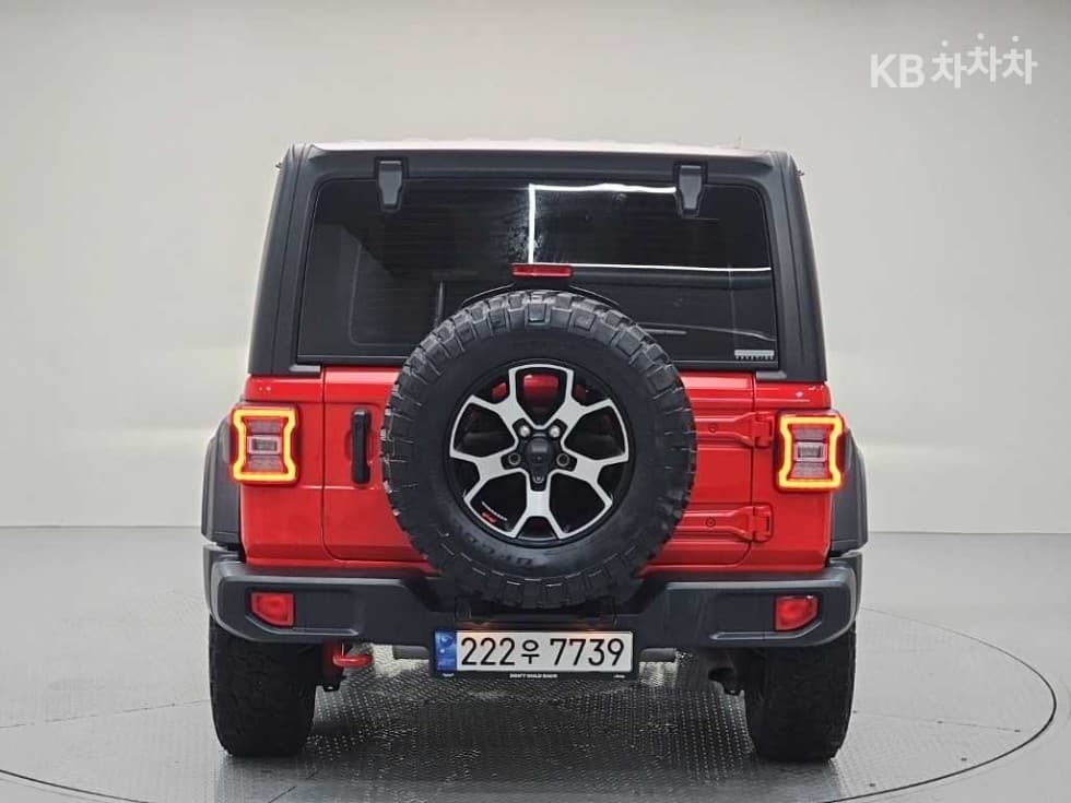 지프 랭글러 (JL)2.0 루비콘 2도어 Стандартен - 3
