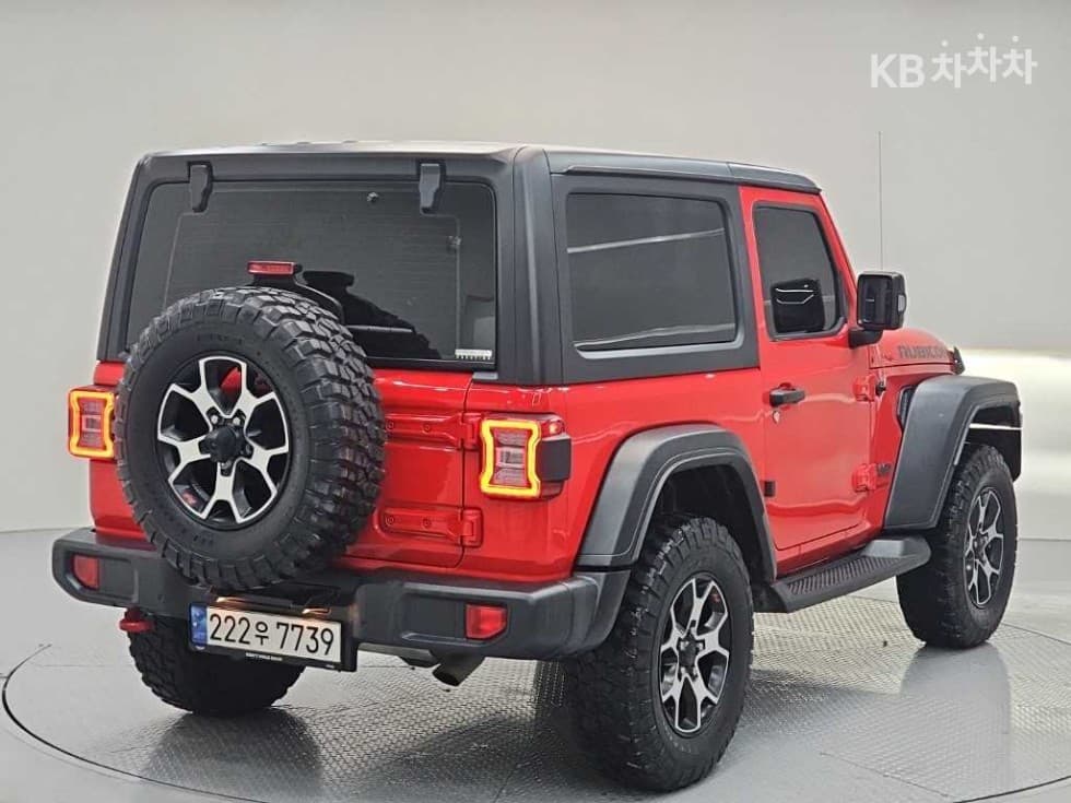 지프 랭글러 (JL)2.0 루비콘 2도어 Стандартен - 4