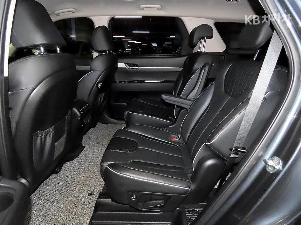 Hyundai Palisade2.2 Diesel 7-seater (Limousine) Exclusive - 7