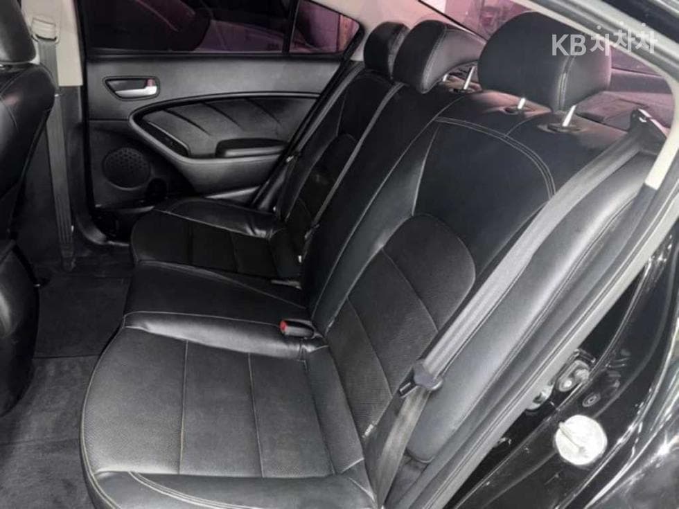 Kia K3Eco (economy trim)Plus - 7