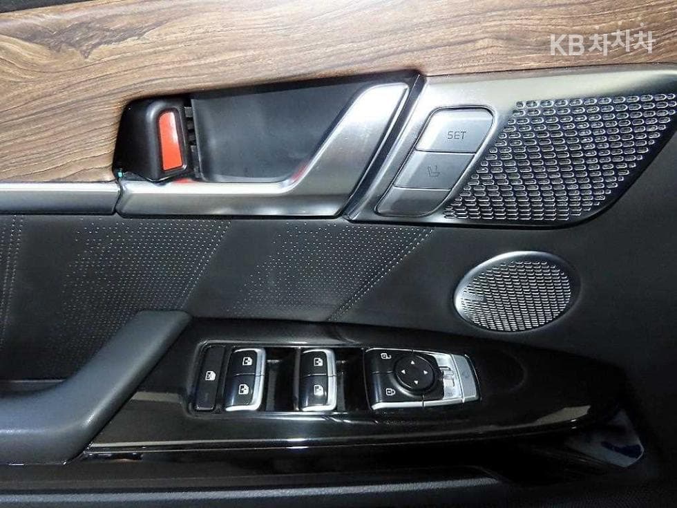 Kia Mohave 더마스터3.0 Diesel 4WD Masters - 13