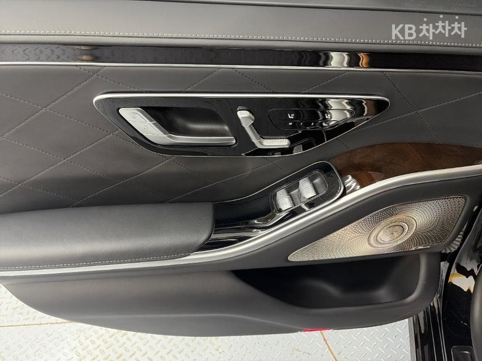 Mercedes-Benz S-Клас W223S580L 4Matic Стандартен - 13
