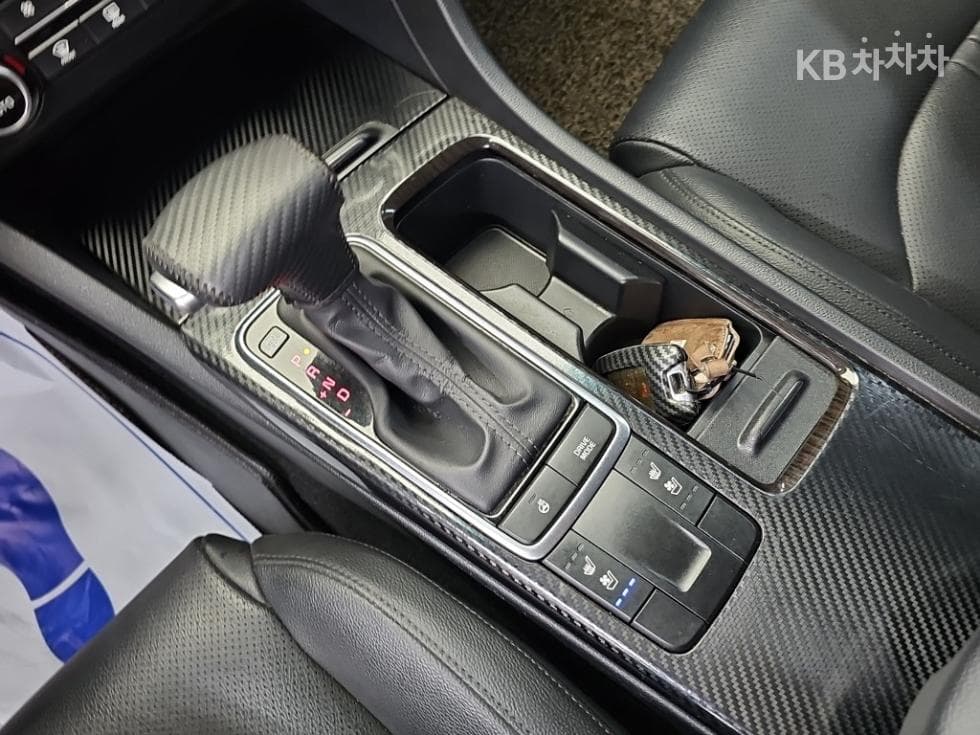 Kia K5 Second generation2.0 Gasoline MX Prestige - 8