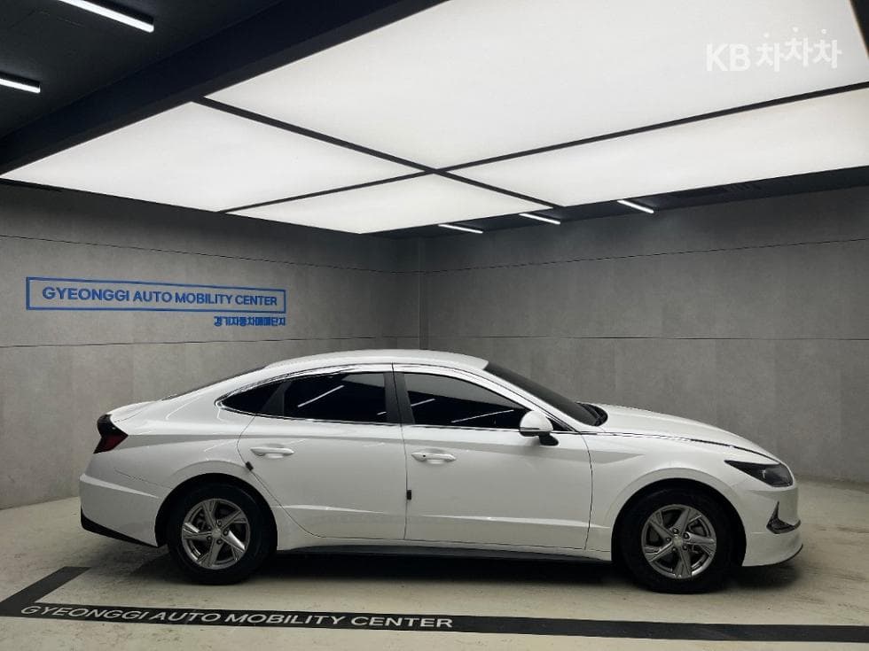 Hyundai Sonata (DN8)2.0 LPG Rental car Style - 2