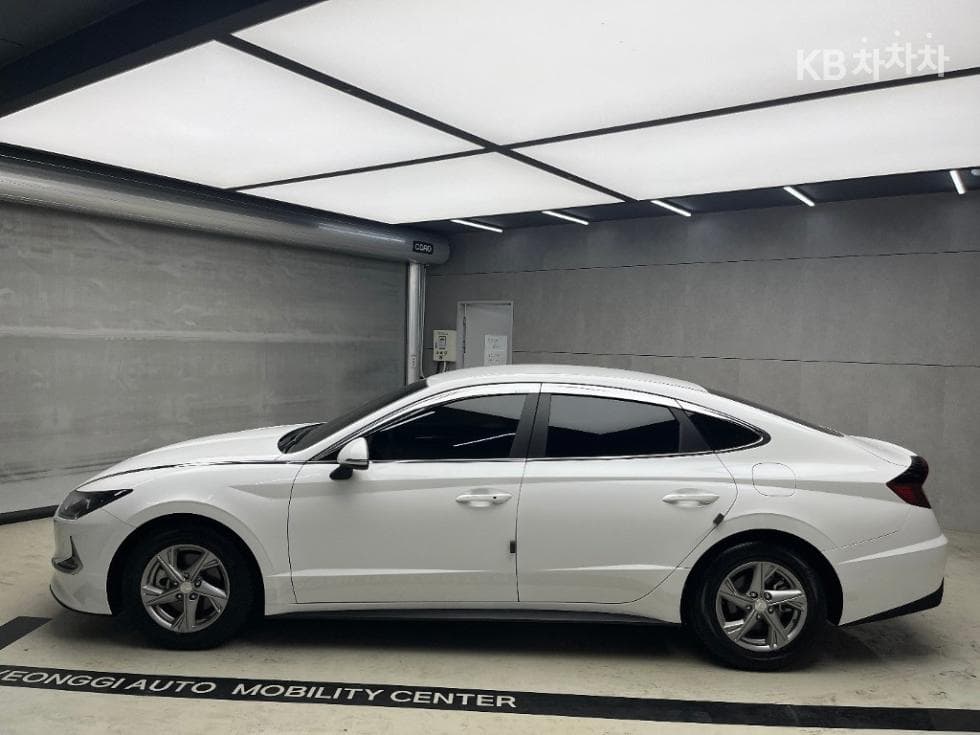 Hyundai Sonata (DN8)2.0 LPG Rental car Style - 4