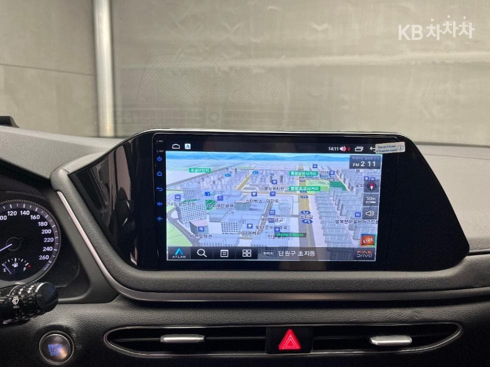 Hyundai Sonata (DN8)2.0 LPG Rental car Style - 13