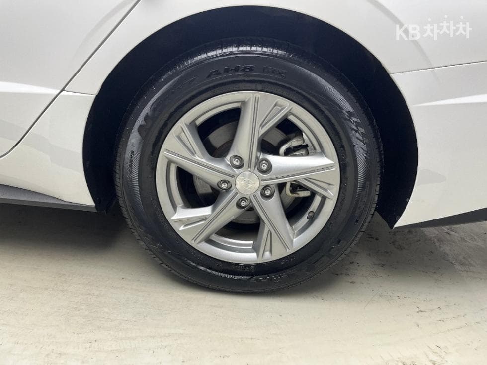 Hyundai Sonata (DN8)2.0 LPG Rental car Style - 17