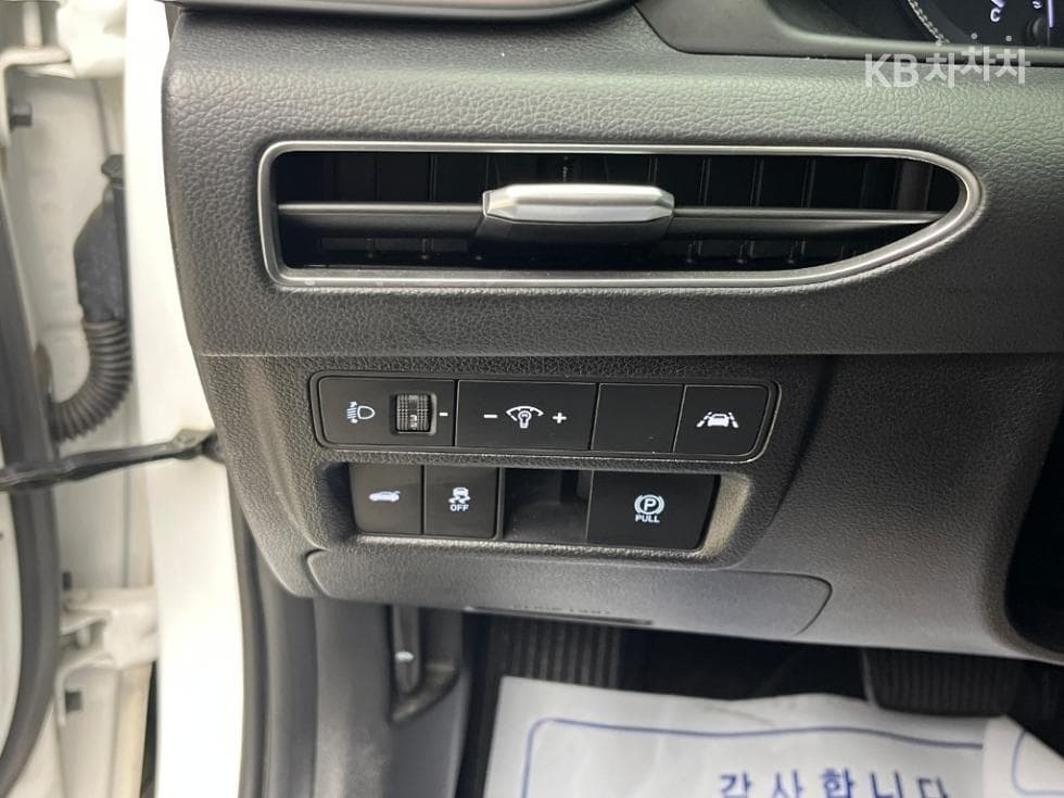 Hyundai Sonata (DN8)2.0 LPG Rental car Style - 19